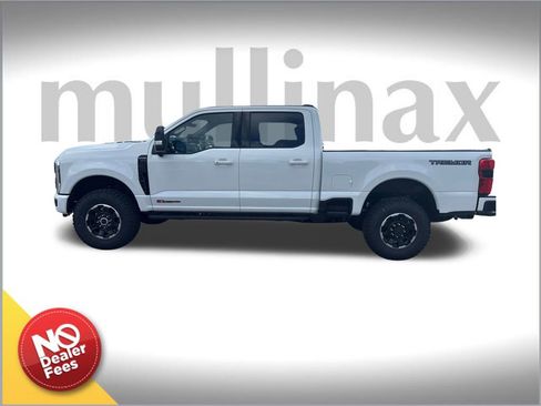 New 2026 Ford F250 Platinum w/ Tremor Off-Road Package image 2