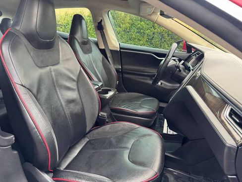 Used 2013 Tesla Model S Performance image 17