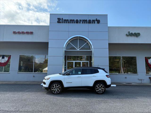 Certified 2025 Jeep Compass Limited w/ Elite Group AWD/4WD image 1