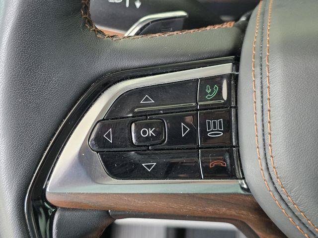 Used 2023 Jeep Grand Cherokee Summit w/ Adv Protech Group IV RWD image 34