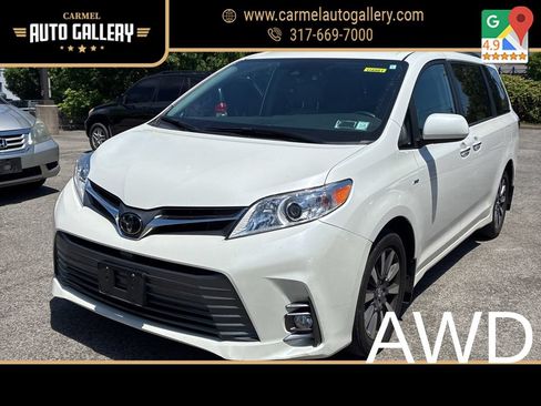 Used 2019 Toyota Sienna XLE w/ XLE Navigation Package AWD/4WD image 1