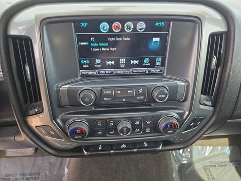 Used 2018 Chevrolet Silverado 1500 LT w/ All Star Edition AWD/4WD image 22