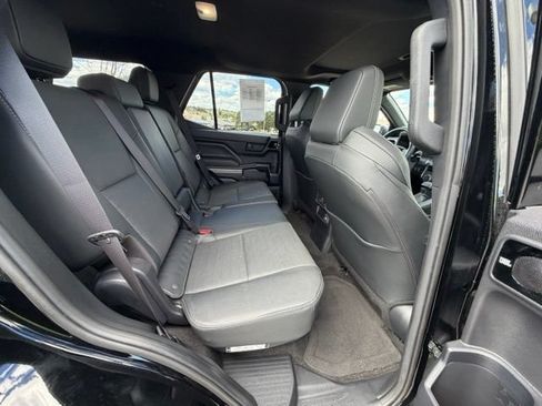 Used 2025 Toyota 4Runner TRD Off-Road Premium w/ Tow Technology Package AWD/4WD image 28