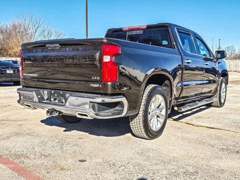 Used 2019 Chevrolet Silverado 1500 LTZ w/ LTZ Premium Package image 6