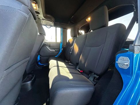 Used 2015 Jeep Wrangler Unlimited Sport w/ Quick Order Package 24S image 29