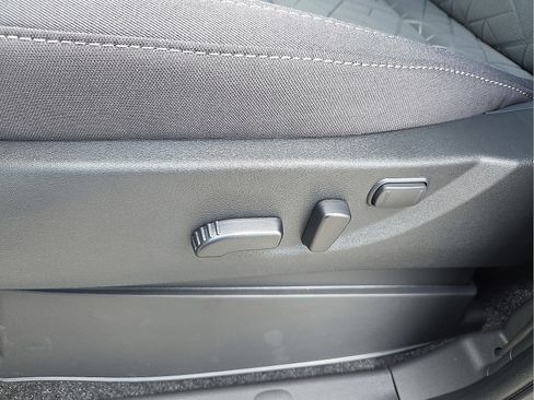 New 2026 Nissan Frontier SV w/ Tow Package image 14