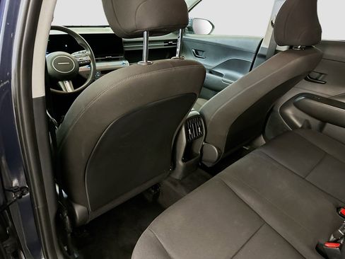 Used 2025 Hyundai Kona SEL image 28