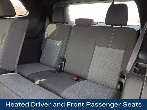 Used 2025 GMC Acadia Elevation image 16