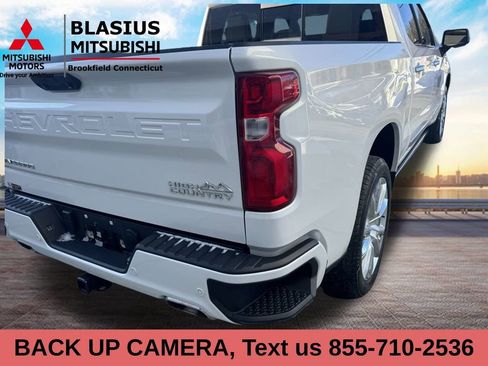 Used 2023 Chevrolet Silverado 1500 High Country w/ High Country Premium Package image 12