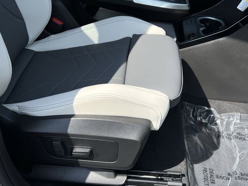 New 2026 BMW X1 M35i w/ Technology Package AWD/4WD image 27