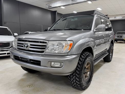 Used 2006 Toyota Land Cruiser image 26
