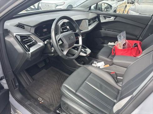 Used 2023 Audi Q4 e-tron Premium Plus AWD/4WD image 5