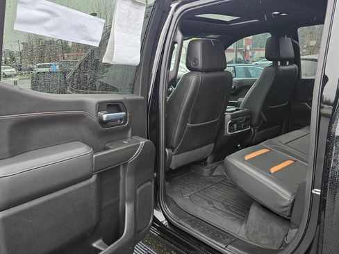 Used 2020 GMC Sierra 1500 AT4 w/ Technology Package image 15