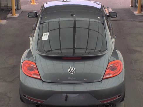 Used 2013 Volkswagen Beetle 2.0T image 5