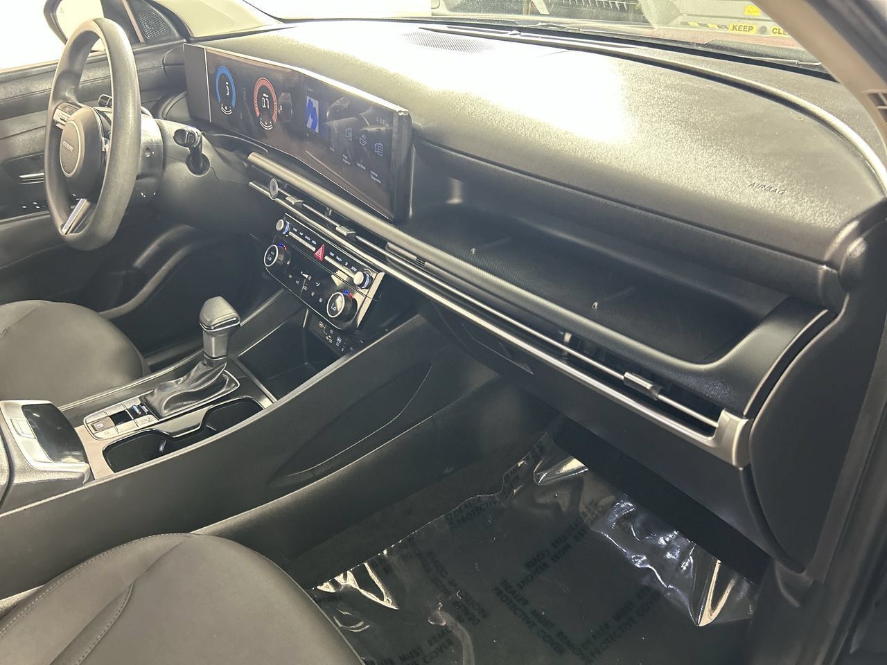 Used 2025 Hyundai Tucson SEL AWD/4WD image 27