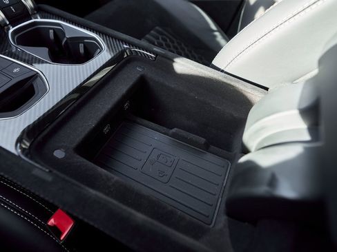 Used 2024 Lamborghini Urus Performante image 70