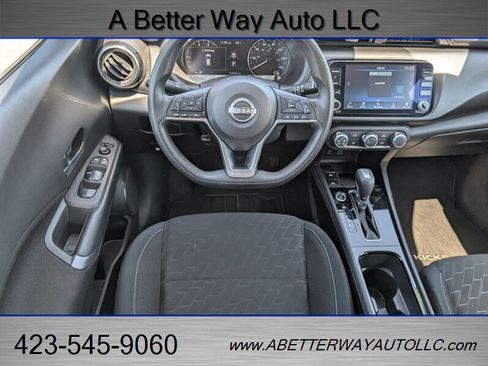 Used 2023 Nissan Kicks SV FWD image 8