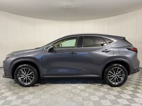 Certified 2025 Lexus NX 250 FWD w/ Towing Package (2000 Lbs) image 3