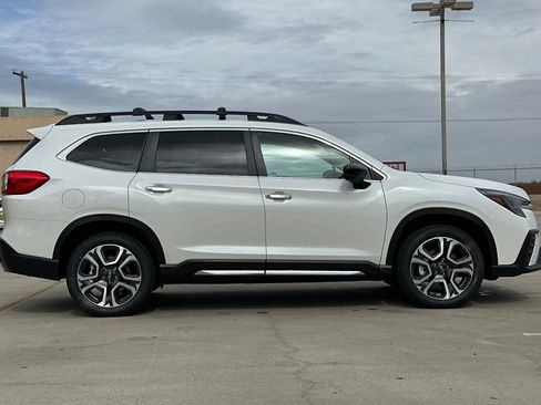 New 2025 Subaru Ascent Touring w/ Popular Package #2 image 2