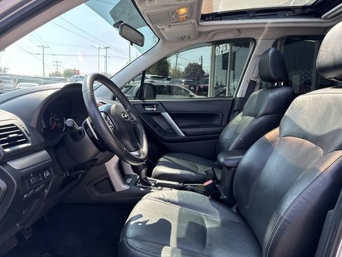 Used 2015 Subaru Forester 2.0XT Touring AWD/4WD image 32