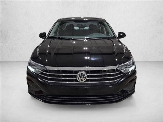 Used 2021 Volkswagen Jetta S w/ Driver Assistance Package FWD image 2