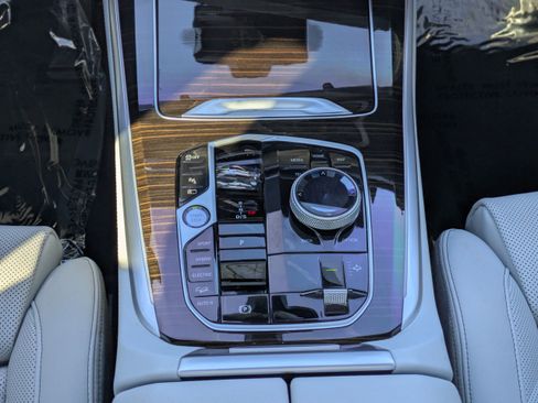 Used 2024 BMW X5 xDrive50e w/ Executive Package image 24