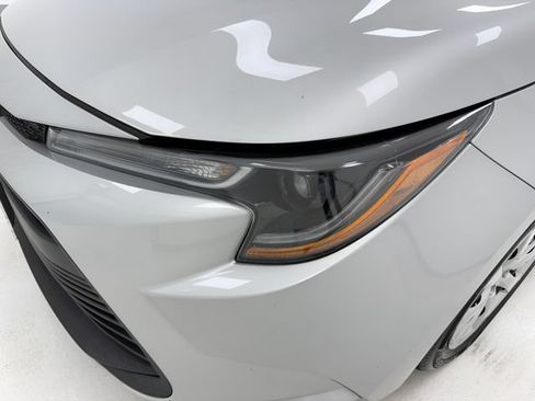 Used 2024 Toyota Corolla LE FWD image 6