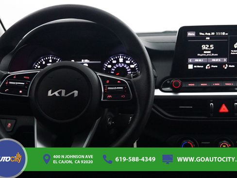 Used 2023 Kia Forte LXS w/ LXS Technology Package FWD image 5