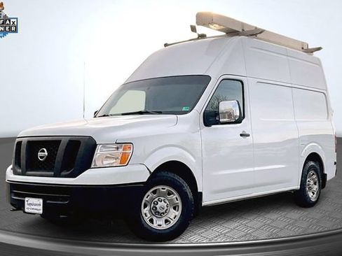Used 2021 Nissan NV 3500 SV RWD image 1