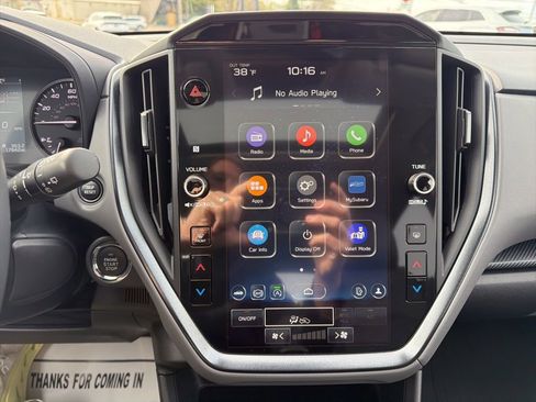 Certified 2025 Subaru Crosstrek 2.5i Limited w/ Crosstrek Mirror Package image 34