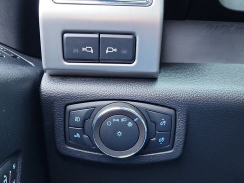 Used 2020 Ford F350 Platinum image 29