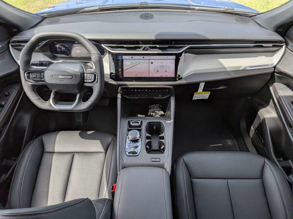 New 2026 Jeep Cherokee Limited AWD/4WD image 16
