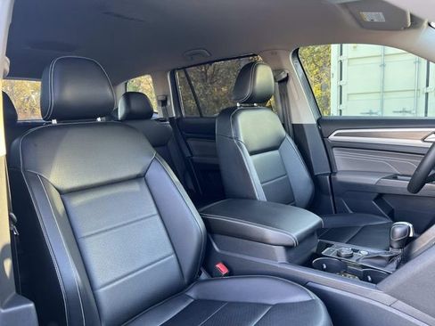 Used 2022 Volkswagen Atlas SE image 27