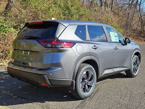New 2026 Nissan Rogue SV image 6