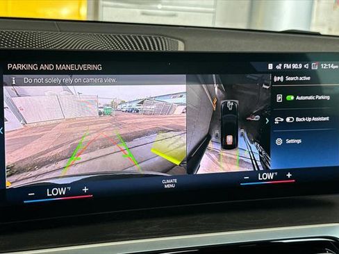 Used 2024 BMW M340i w/ Premium Package image 18