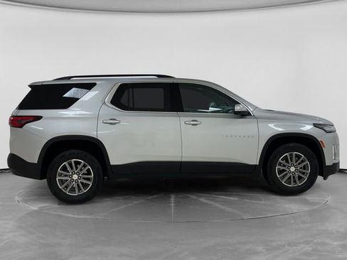 Used 2022 Chevrolet Traverse LT w/ LPO, Floor Liner Package image 2