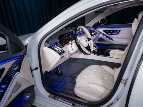 New 2026 Mercedes-Benz S 580 S 580 4MATIC&reg; Sedan image 9