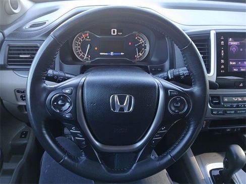 Used 2017 Honda Pilot EX-L image 14