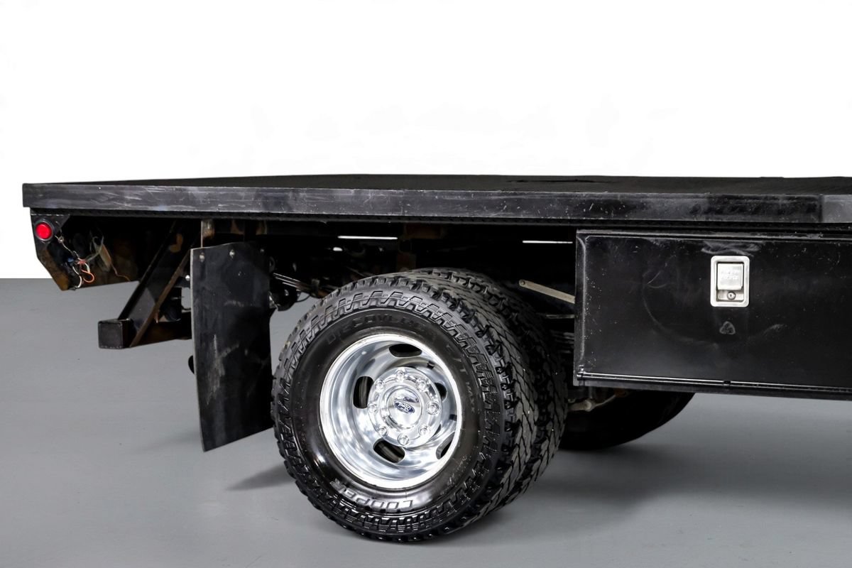 Used 2024 Ford F350 XLT AWD/4WD image 6