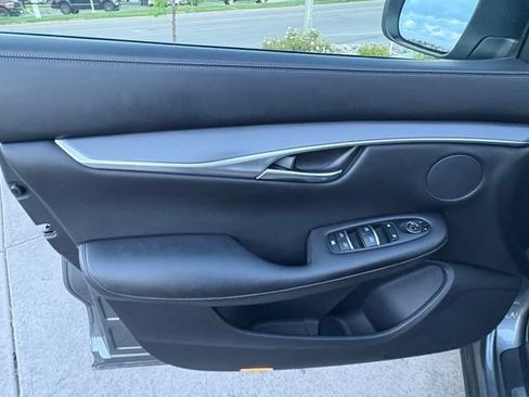 Used 2019 INFINITI QX50 Pure AWD/4WD image 10