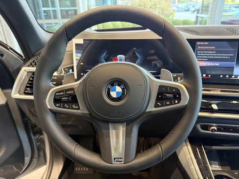New 2026 BMW X5 xDrive40i w/ M Sport Package image 9