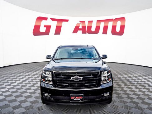 Used 2018 Chevrolet Tahoe Premier image 2