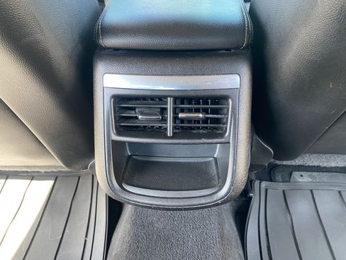Used 2017 Chevrolet Impala Premier FWD image 19
