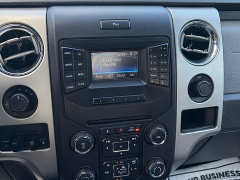 Used 2014 Ford F150 XLT w/ Equipment Group 302A Luxury AWD/4WD image 15
