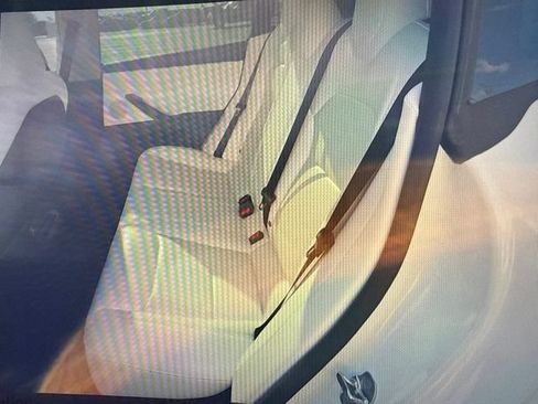 Used 2025 Tesla Model 3 RWD image 7