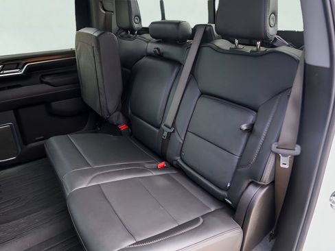 Used 2024 GMC Sierra 3500 Denali w/ Denali Reserve Package AWD/4WD image 21