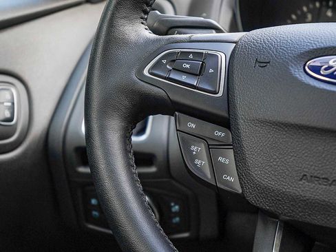 Used 2017 Ford Focus Titanium w/ Titanium Technology Package image 16