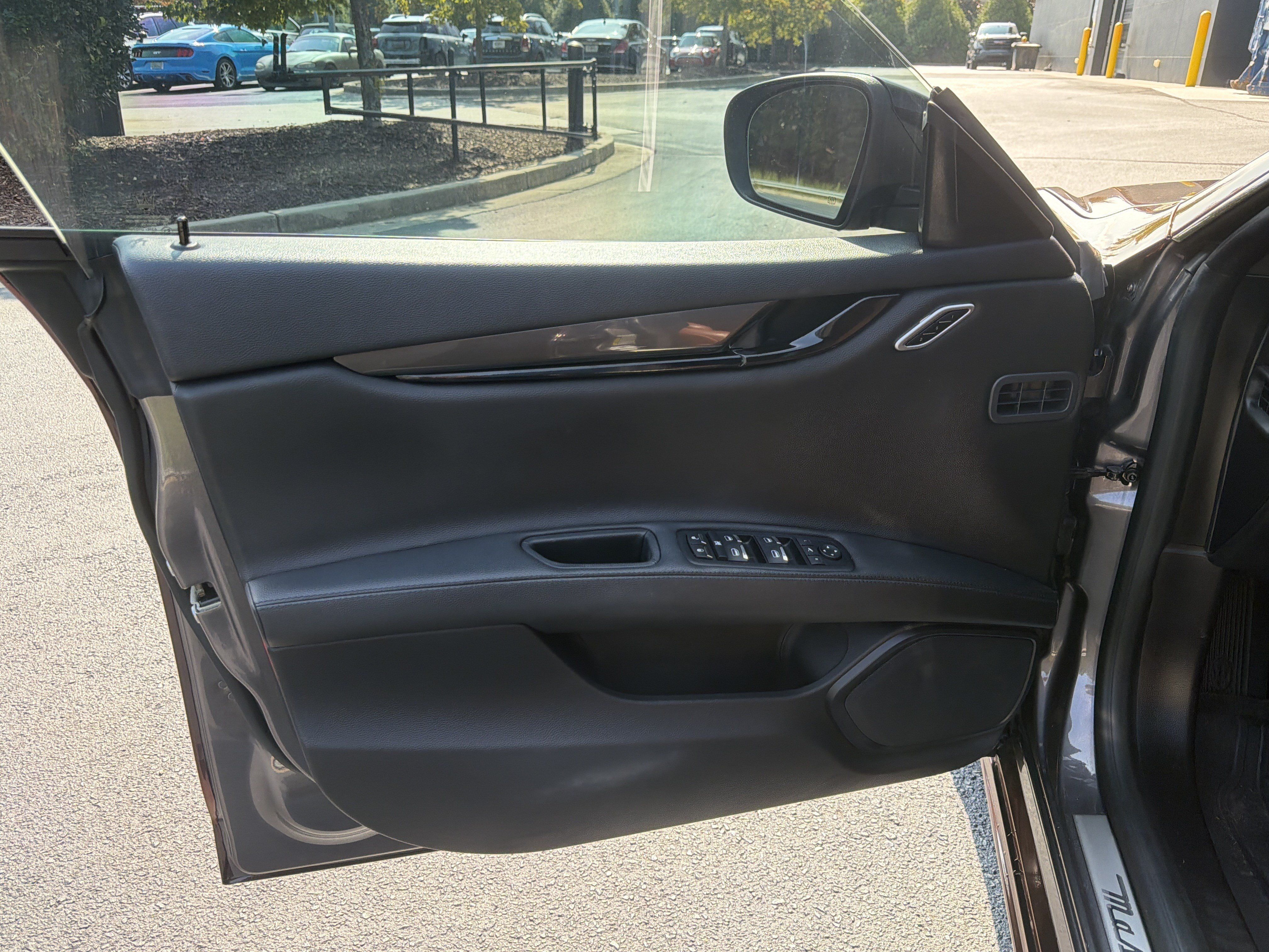 Used 2021 Maserati Ghibli S RWD image 16