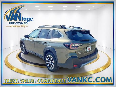 Certified 2024 Subaru Outback Limited AWD/4WD image 9