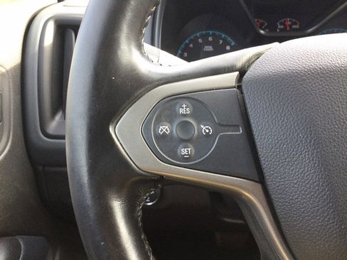 Used 2016 Chevrolet Colorado Z71 AWD/4WD image 24